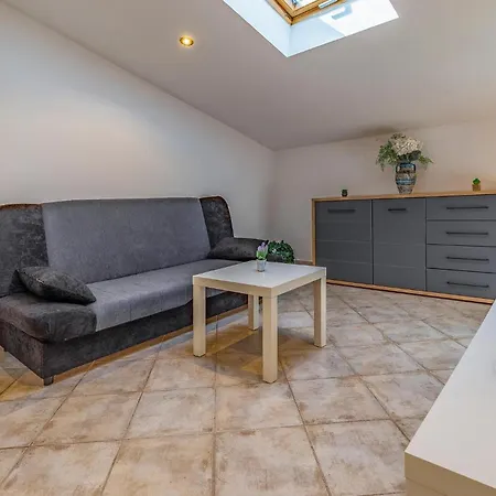 Cozy In With Wifi Holiday home