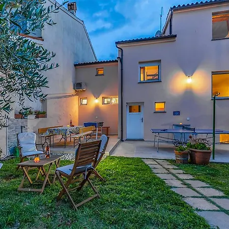 Stunning In Tatil Evi *